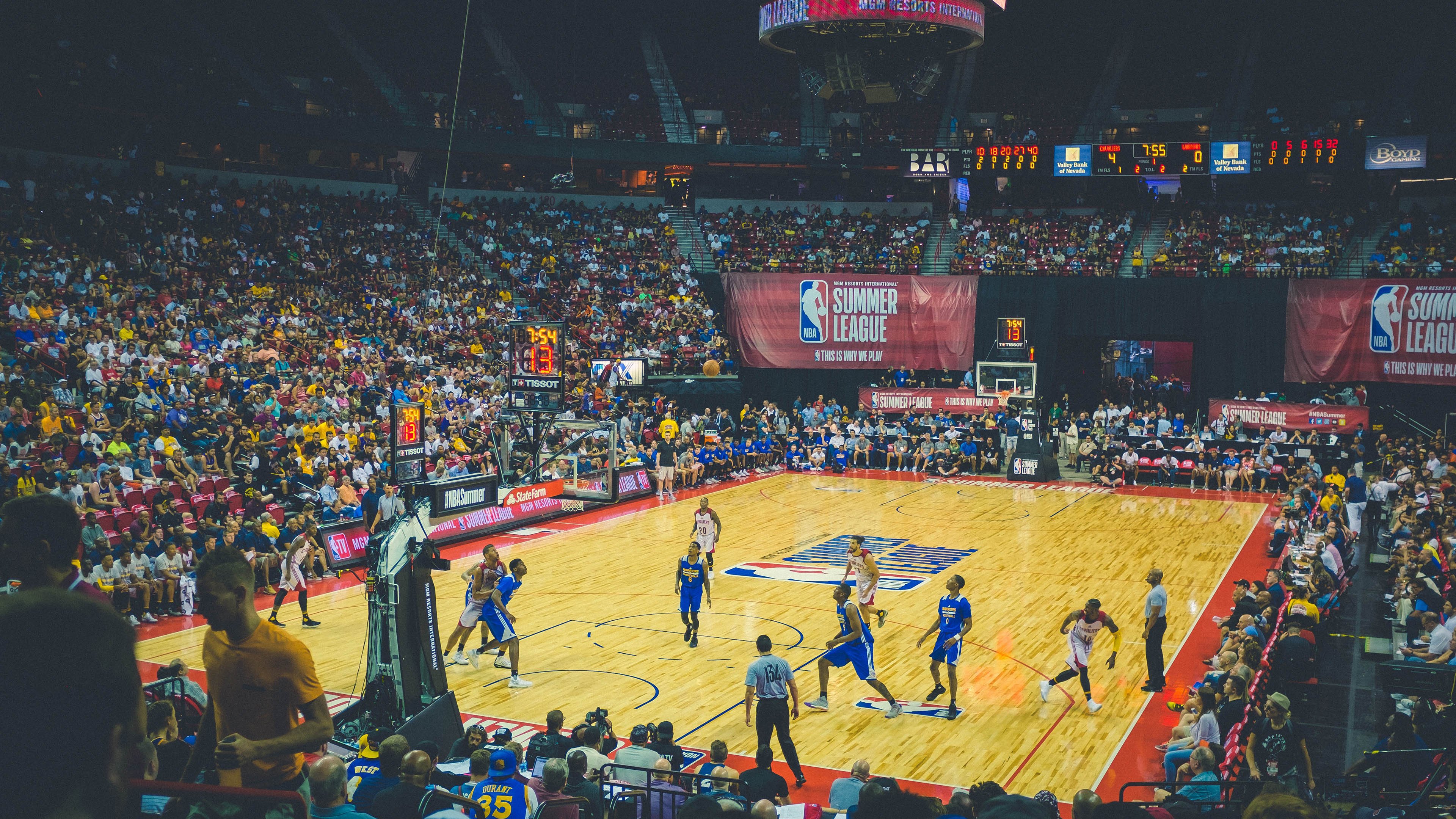 世界摔跤联合会优化2026年规则 增加比赛观赏性